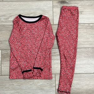 Girls size 2t/3t CuddlDuds base layer